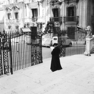 Astrid von Luttitz - Spanien - Ein Geistlicher in Málaga 1969